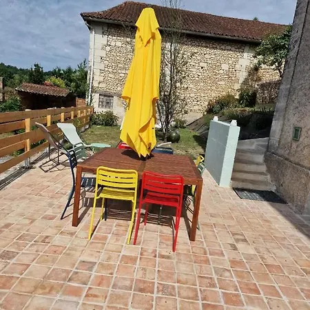 Pretty Renovated Townhouse With Relaxing Terrace And Petanque Court Laprade (Poitou-Charentes)